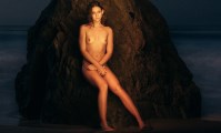 Valentina Sykes nude in Treats
