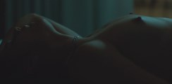 Victoria White nude in Diario de un Gigoló