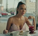 Yana Koshkina in Telokhraniteli