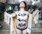 Amanda Palmer nude in topless
