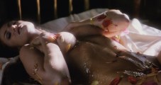 Angie Everhart nude in Love in Paris
