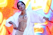 Anitta nude in Premio Multishow