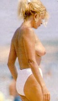 Bárbara Rey nude in Topless sunbathing