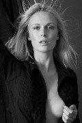 CariDee English in magazine