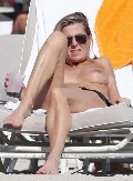 Claire Chazal nude in topless