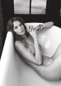 Daria Werbowy nude in Dossier