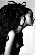 Devon Aoki nude in PHOTO FR