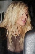 Ellie Goulding in Nip slip