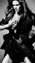 Malgosia Bela nude in W