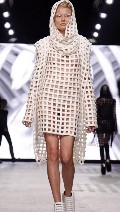 Magdalena Frackowiak in Catwalk