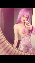 Miley Cyrus in Twitter