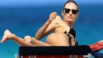 Candice Swanepoel in Paparazzi