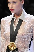 Doutzen Kroes in The Valentino S/S 2007 Fashion 
