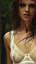 Cintia Dicker in GQ BR