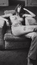 Nadja Bender nude in Twin