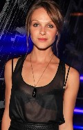 Beau Garrett in Beau Garrett & Olivia Wilde at Premiere of "Tron: Legacy"