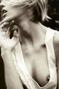 Anja Rubik nude in Numero