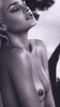 Natalia Vodianova nude in PHOTO FR