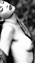 Elyse Taylor nude in Dazed & Confused JP