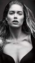 Doutzen Kroes in Vogue DE