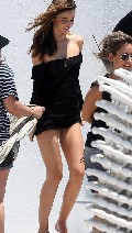 Miranda Kerr nude in photo shoot