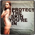Cara Delevingne nude in Marc Jacobs 