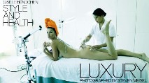 Gisele Bundchen nude in Vogue IT