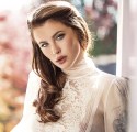 Ireland Baldwin in Schon