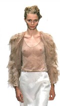 Jodie Kidd in catwalk oops