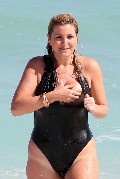 Josie Goldberg nude in boob oops