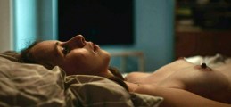 Julie Andersen nude in Alfa