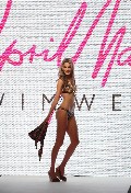 Laura Dundovic in Aussie Fashion Week