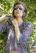 Lauren Cohan in Ladygunn