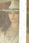 Samantha Basalari in photo shoot