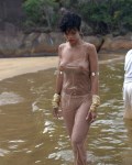 Rihanna nude in photo shoot
