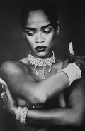 Rihanna nude in photo shoot