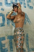 Rihanna nude in photo shoot