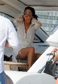 Selena Gomez in upskirt