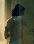 Seyneb Saleh nude in Mute