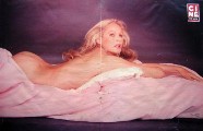 Ursula Andress nude in Cine Revue