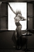 Valerie van der Graaf in Lovecat