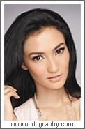 Atiqah Hasiholan