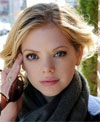 Dreama Walker