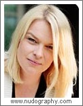 Elina Knihtila