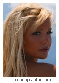 Kristen Hinton