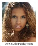 Vanessa Tavares