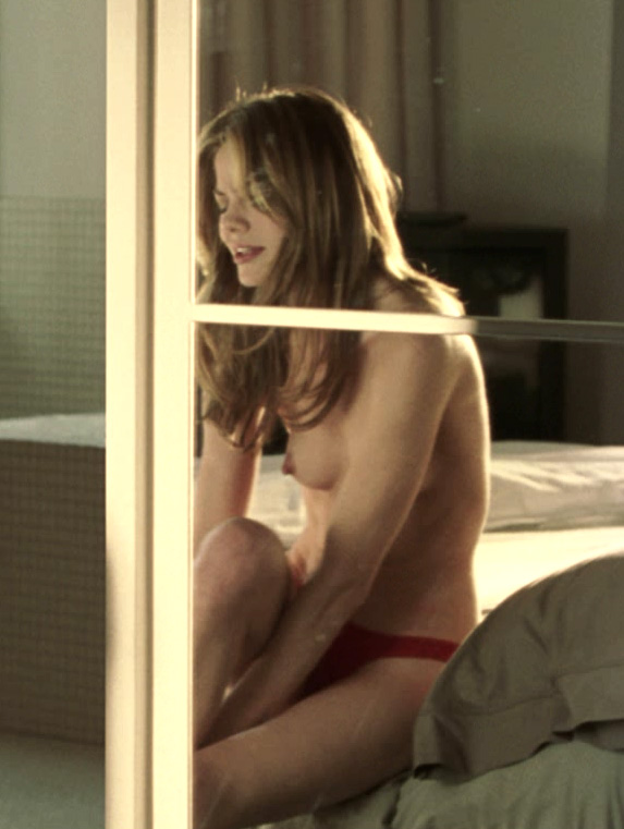 Nude Celebs in HD - picture - 2007_12/original/Michelle_Monaghan_Kiss_Kiss_...