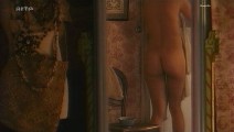 1024x722, 65 KB, Laetitia_Casta__N3s_en_68-001.JPG