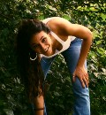 738x768, 111 KB, Emmanuelle_Chriqui_You_Dont_Mess_with_the_Zohan_-002.jpg