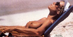 1024x607, 124 KB, jane_fonda-topless-01.jpg